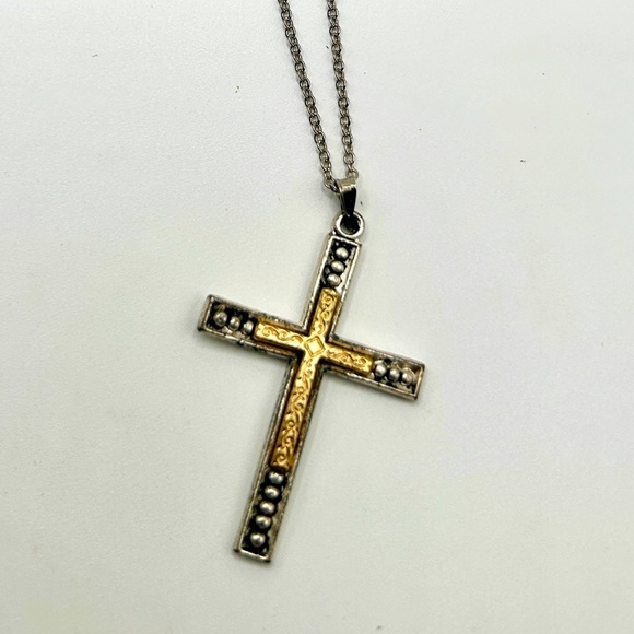 Jewelry - Vintage Silver and Gold Cross Pendant Necklace​​​